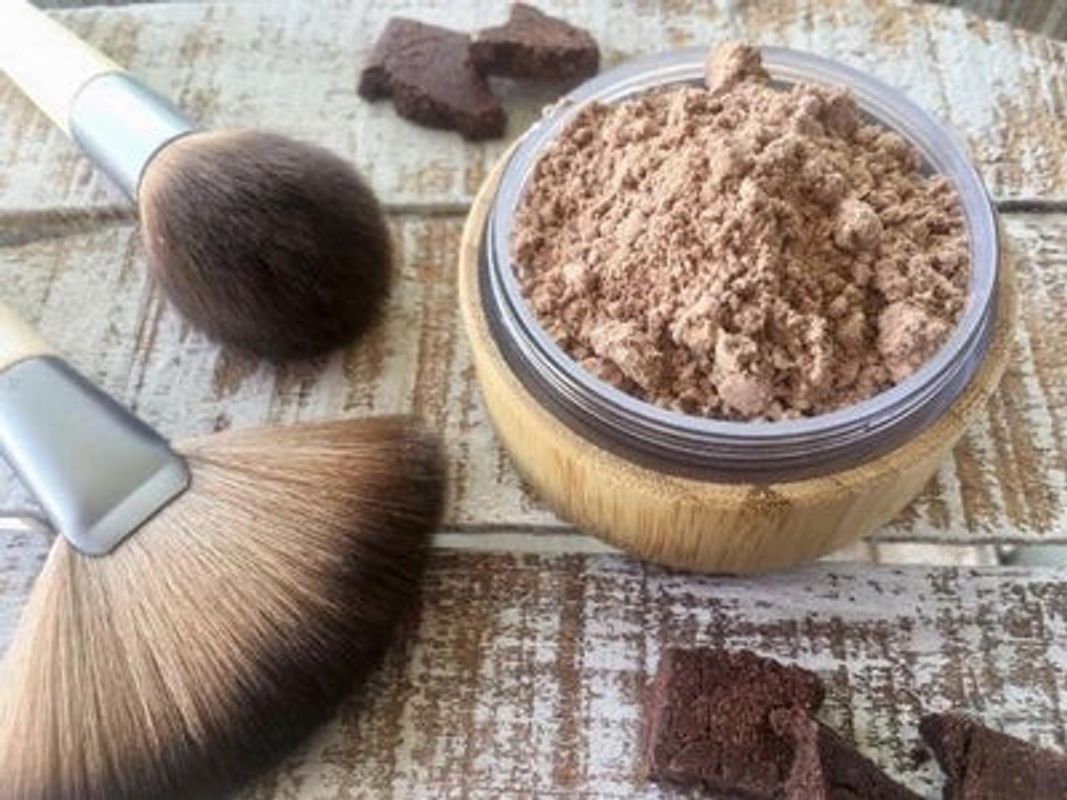 All-Natural Bronzer Loose Powder. Eco-Friendly